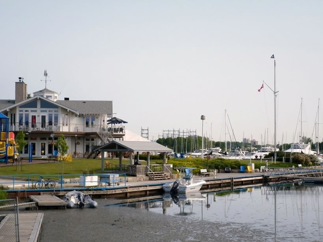 Port Credit Yacht Club JPG (1) ©  SW